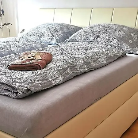 Gæstehus Kolovna 3*